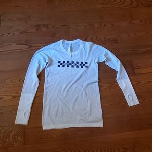 Lululemon size 8 swifty